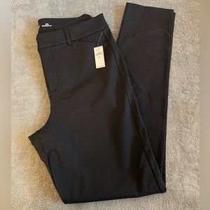 10Tall Pixie style Old Navy dress pants. New with tag!